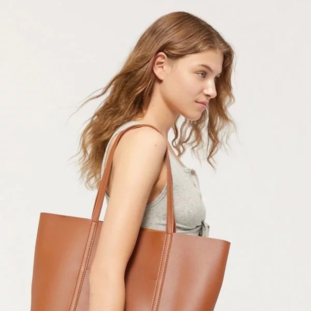 ✨HOST PICK!!!✨🌸 HENNY AND LEV Danielle Tote Bag “Cognac”🌸 - Picture 4 of 4